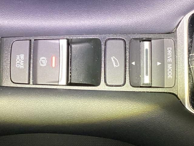 ZR-V Z メモリーナビ ドラレコ ETC Dレコ 盗難防止システム インテリキー カーテンエアバック 地デジ VSA Bカメラ クルコン USB エアコン ターボ 本革シ-ト クリアランスソナー ABS(32枚目)