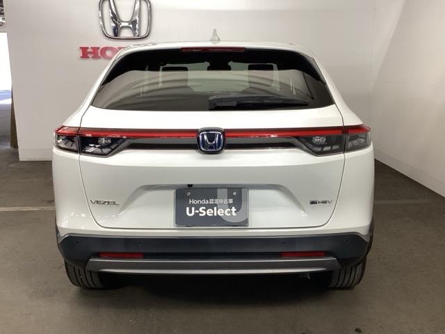 ヴェゼル ｅ：ＨＥＶＸ　メモリーナビ　リアカメラ　ＥＴＣ　前後障害物センサー　ＡＡＣ　イモビライザー　スマ－トキ－　誤発進抑制　ＰＷ　クルコン　ＥＳＣ　キーフリー　ＬＥＤヘッドランプ　ナビＴＶ　サイドカーテンエアバック　ＰＳ（9枚目）