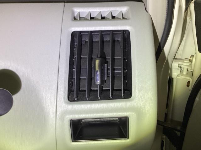 プリウスアルファ Sツーリングセレクション メモリーナビ フルセグ リアカメラ ETC(29枚目)