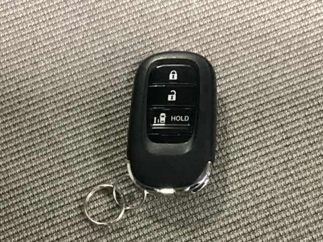 Ｎ－ＢＯＸ ベースグレード　シートヒーター　リアカメラ　先進ライト　衝突軽減システム　スマートキ－　カーテンエアバック　イモビライザー　ＥＣＯモード　横滑り防止　オートクルーズ　ＬＥＤヘッドライト　キーフリー　パワーステアリング（18枚目）