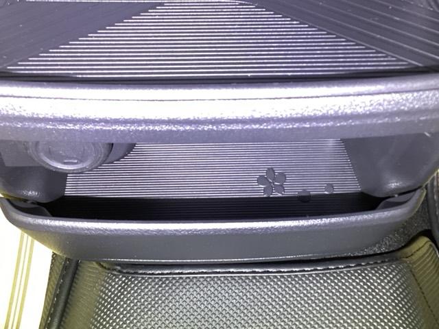 サクラ Ｇ　メモリーナビ　リアカメラ　ＥＴＣ　地デジ　アラウンドビュ　ベンチシート　踏み間違い防止アシスト　ＬＥＤヘッドランプ　スマートキー　オートエアコン　バックカメラ　ＡＢＳ　ナビＴＶ　キーフリー（21枚目）