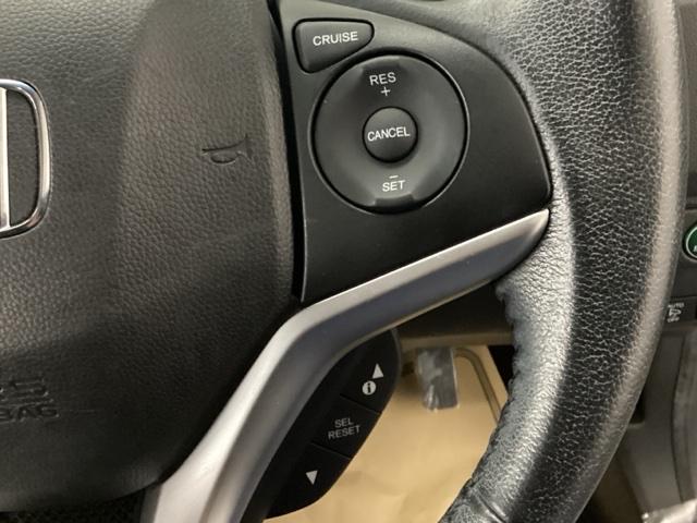 フィットハイブリッド Ｌパッケージ　メモリーナビ　ＥＴＣ　リアカメラ　ナビ＆ＴＶ　サイドエアバック　ＤＶＤ再生　ＬＥＤ　ＥＣＯＮ　バックカメラ　オートクルーズコントロール　イモビライザー　１セグＴＶ　ＥＳＣ　ＡＵＴＯエアコン　ＡＢＳ（27枚目）