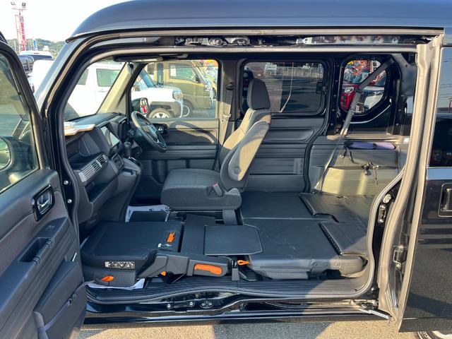 Ｎ－ＶＡＮ＋スタイル ファン・ホンダセンシング　ＥＴＣ　バックカメラ　両側スライドドア　ナビ　ＴＶ　オートクルーズコントロール　レーンアシスト　衝突被害軽減システム　スマートキー　アイドリングストップ　電動格納ミラー　ＣＶＴ　ＥＳＣ　エアコン（32枚目）