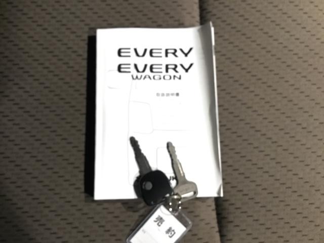 エブリイ PC AM/FM キーレス Wエアバッグ 前席パワーウインドウ 左右スライドドア エアバック オートエアコン ABS パワーステアリング(22枚目)