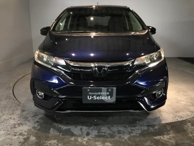 フィット １３Ｇ・Ｓホンダセンシング　ディスプレイオーディオ　ＥＴＣ　リアカメラ　リヤカメラ　サイドエアバッグ　衝突被害軽減システム　オートクルーズコントロール　ＬＥＤヘッドランプ　Ａストップ　スマートキー　横滑り防止装置　キーレス（6枚目）