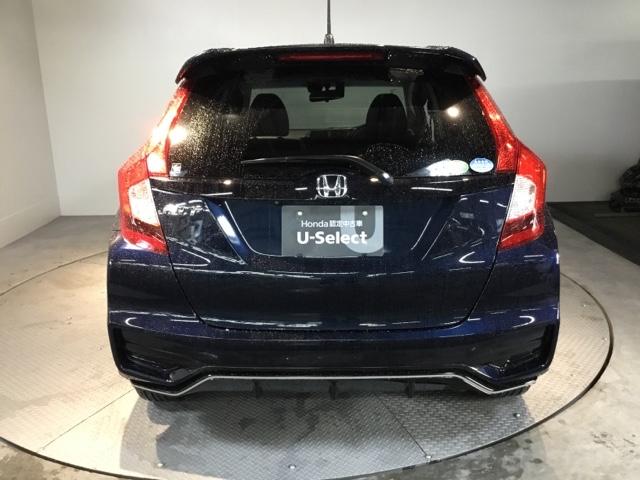 フィット １３Ｇ・Ｓホンダセンシング　ディスプレイオーディオ　ＥＴＣ　リアカメラ　リヤカメラ　サイドエアバッグ　衝突被害軽減システム　オートクルーズコントロール　ＬＥＤヘッドランプ　Ａストップ　スマートキー　横滑り防止装置　キーレス（9枚目）