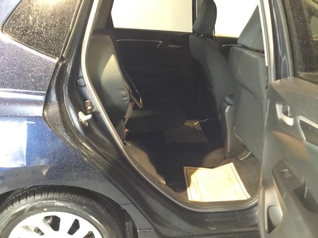 フィット １３Ｇ・Ｓホンダセンシング　ディスプレイオーディオ　ＥＴＣ　リアカメラ　リヤカメラ　サイドエアバッグ　衝突被害軽減システム　オートクルーズコントロール　ＬＥＤヘッドランプ　Ａストップ　スマートキー　横滑り防止装置　キーレス（14枚目）