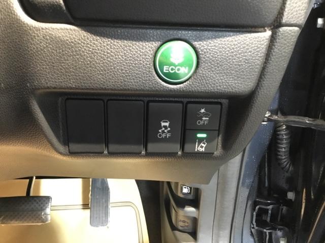 フィット １３Ｇ・Ｓホンダセンシング　ディスプレイオーディオ　ＥＴＣ　リアカメラ　リヤカメラ　サイドエアバッグ　衝突被害軽減システム　オートクルーズコントロール　ＬＥＤヘッドランプ　Ａストップ　スマートキー　横滑り防止装置　キーレス（24枚目）