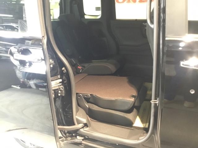 Ｎ－ＢＯＸカスタム Ｇ・Ｌホンダセンシング　メモリーナビ　ドラレコ　ＥＴＣ　地デジＴＶ　助手席エアバッグ　キーレス　シートＨ　アイドリングＳＴ　セキュリティーアラーム　スマ－トキ－　リアカメラ　ナビＴＶ　前車追従機能　サイドエアバッグ　ＵＳＢ（13枚目）