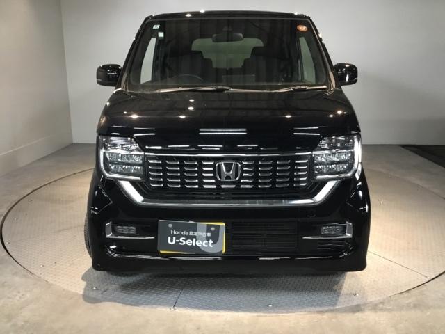 一目見てホンダ車だとわかるカッコいいフロントマスクです！