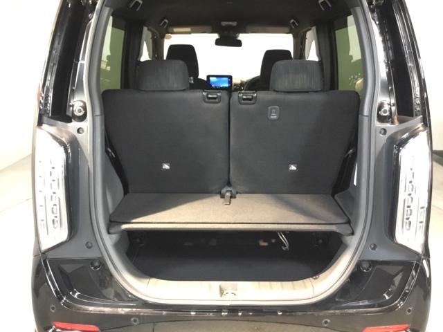 荷室を上下に積み分けでき、スペースの有効活用を可能にするボードです！！