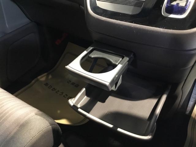 フリードハイブリッド ハイブリッド・Ｇホンダセンシング　リアカメラ　ドラレコ　ＥＴＣ　軽減ブレーキ　キーフリーシステム　ワンセグＴＶ　ＤＶＤ再生可能　サイドカーテンエアバック　ＥＣＯＮ　後カメラ　Ａクルーズ　ＬＥＤヘッドランプ　横滑防止　ドライブレコーダ（24枚目）