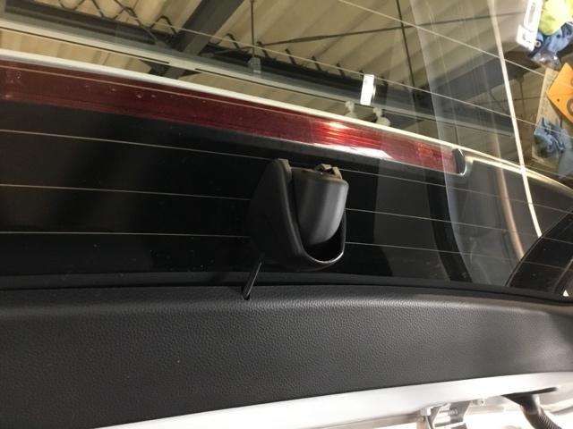 ヴェゼル ｅ：ＨＥＶＺ　リアカメラ　シートヒーター　ＥＴＣ　衝突回避支援ブレーキ機能　スマキ　Ｐトランク　フルオートエアコン　エアバッグ　両席エアバック　Ｒカメ　記録簿付　パワーウィンドウ　ＬＥＤランプ　ソナー　クルーズＣ（12枚目）