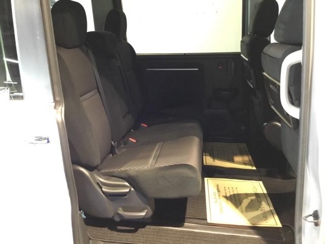 ステップワゴンスパーダ スパーダ リアカメラ リア席モニター ETC 横滑り防止 スマキー ナビ&TV Bモニター サイドエアバック キーレス ECON オートクルーズ LEDライト 盗難防止 Wエアバッグ PS 3列シート ABS(13枚目)