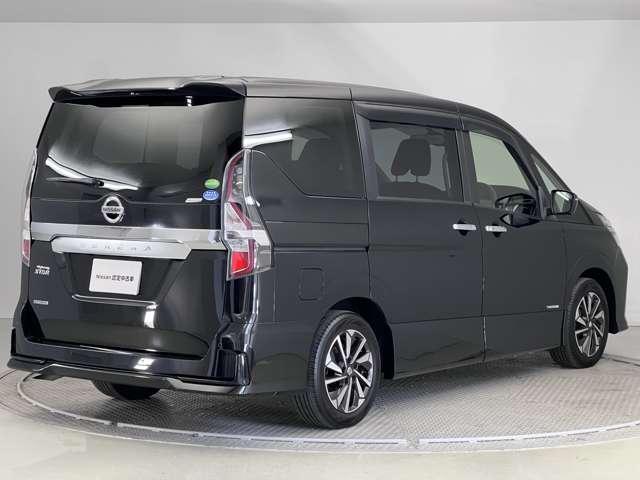 セレナ ２．０　ハイウェイスター　Ｖ　後席モニター　ドラレコ　ＥＴＣ　両側電動ドア　１オナ　アルミ　衝突被害軽減　ＬＤＰ　エアバッグ　両側オートスライドドア　ＬＥＤライト　クルコン　インテリジェントキー　点検記録簿　メモリーナビ　アイドリングストップ　ナビＴＶ　ドラレコ　パワステ（8枚目）