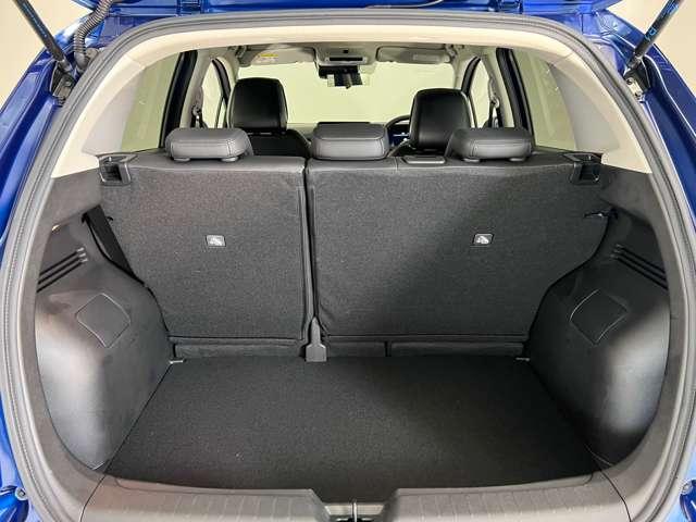 オーラ 1.2 G レザーエディション BOSEサウンド アラウンドモニター ETC ワンオーナ 追突防止 レーダークルーズ 車線逸脱警報装置 LED 盗難防止 記録簿 ETC インテリジェントキー メモリーナビゲーション AW キーレスエントリー オートエアコン ABS ISS(14枚目)