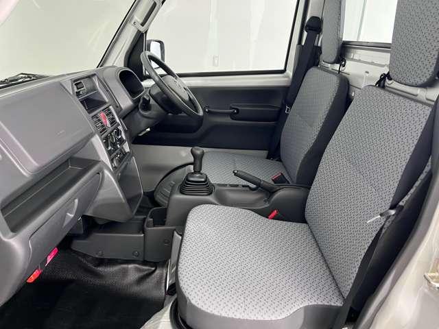 NT100クリッパートラック 660 DX 4WD ワイド保証1年付き Wエアバッグ 運転席エアバック PS 4WD エアコンパワステ ABS 寒冷地仕様(11枚目)