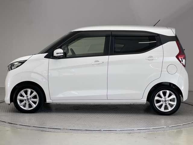 デイズ 660 X アラウンドビューモニター ワイド保証1年 アラウンドM 踏み間違え防止 スマートキー イモビライザー バックカメラ レーンキープ アイドリングストップ キーレス フルオートエアコン WAB 記録簿 運転席エアバック サイドエアバッグ PS(6枚目)