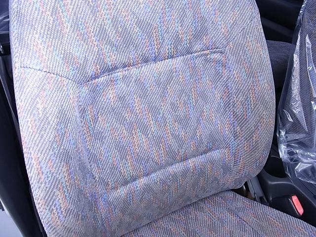 XL 4WD ターボ 純正16AW ホワイトレタータイヤ(19枚目)