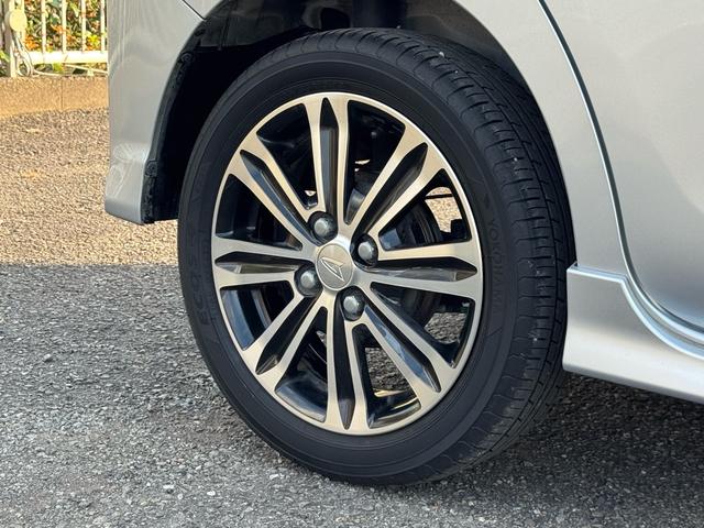 タント カスタムＲＳ　トップエディションＳＡ　ナビ　ＴＶ　Ｂｌｕｅｔｏｏｔｈ　バックカメラ　両側パワースライドドア　プッシュスタート　衝突軽減システム　１５インチアルミ（13枚目）