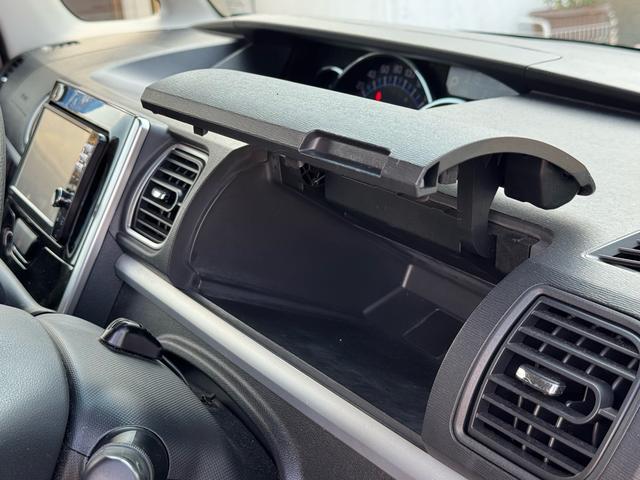 タント カスタムＲＳ　トップエディションＳＡ　ナビ　ＴＶ　Ｂｌｕｅｔｏｏｔｈ　バックカメラ　両側パワースライドドア　プッシュスタート　衝突軽減システム　１５インチアルミ（30枚目）