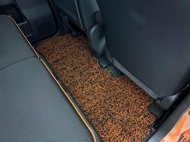 ハスラー ６６０　Ｘ　ＥＴＣ　バックカメラ　シートヒーター　フルオートエアコン　ワンセグテレビ　盗難警報装置　助手席エアバッグ　スマ－トキ－　運転席エアバッグ　キーレスエントリー　ＥＴＣ付　パワーステアリング　パワーウィンドウ　ナビ＆ＴＶ　メモリーナビ　ＡＷ（12枚目）