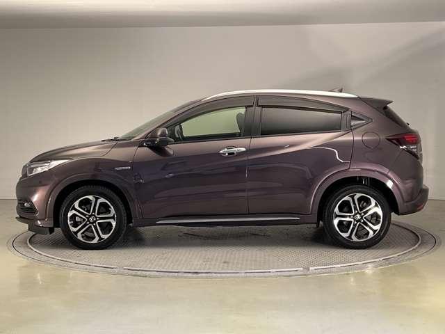 ヴェゼル 1.5 ハイブリッド Z ホンダセンシング ドラレコ ETC 電動シート シートメモリー レーダーサポート LKAS ワンセグ バックアイカメラ 盗難防止装置 スマ-トキ- ECOモード パワーウィンド サイドエアバッグ LEDライト アルミ ETC車載器 ナビ&TV メモリーナビ ABS(3枚目)