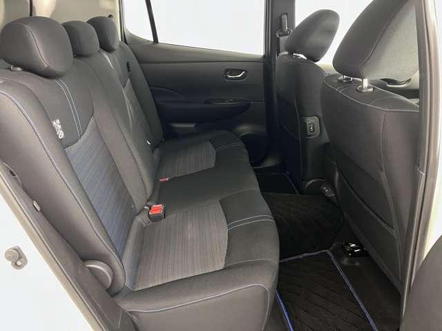 リーフ e+ アーバンクロム 前後ドラレコ ETC 全周囲カメラ シートヒー エマブレ ナビ インテリキー 盗難防止 オートエアコン 車線逸脱警報 ETC アルミホイール ドラレコ キーレスエントリー メモリーナビ バックモニター(12枚目)