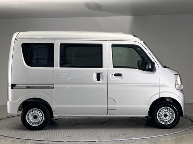 クリッパーバン ６６０　ＤＸ　ハイルーフ　メモリーナビ　障害物センサー　Ｂｌｕｅｔｏｏｔｈ　デュアルカメラブレーキサポート　ワンオーナー　点検記録簿　ＥＴＣ　リモコンキー　エアコン　運転席エアバッグ　パワーウィンドウ　Ｗエアバッグ　パワーステアリング　ＡＢＳ　レーンキープ　ｉストップ（8枚目）