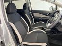【運転席シート】ゆったりと広々した空間です。ストレスなく運転ができますよ！