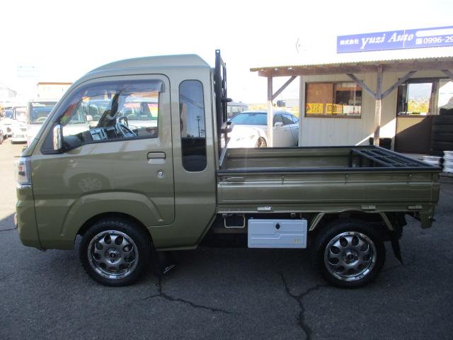 ハイゼットトラック ジャンボＳＡＩＩＩｔ　４ＷＤ　ＭＴ　衝突被害軽減システム　クリアランスソナー　ドライブレコーダー　ＥＴＣ　キーレスエントリー　アルミホイール　ＥＳＣ　エアコン　パワーウィンドウ　運転席エアバッグ（21枚目）