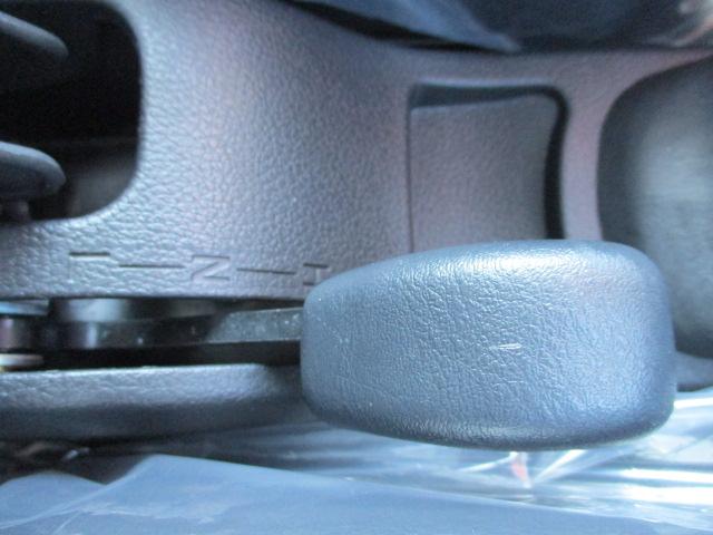 ハイゼットトラック ジャンボＳＡＩＩＩｔ　４ＷＤ　ＭＴ　衝突被害軽減システム　クリアランスソナー　ドライブレコーダー　ＥＴＣ　キーレスエントリー　アルミホイール　ＥＳＣ　エアコン　パワーウィンドウ　運転席エアバッグ（25枚目）