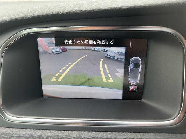 Ｖ４０ Ｔ４　ＳＥ　衝突軽減　バックカメラ　ＴＶ　ナビ　クリアランスソナー　アダプティブクルーズコントロール　レーンアシスト　アルミホイール　オートライト　ＨＩＤ　パワーシート　革　シートヒーター　アイドリングストップ（3枚目）