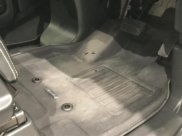 N-BOXカスタム G・EXターボホンダセンシング アルミ Rカメ クルコン ナビTV サイドエアバッグ LEDヘットライト ETC Fセグ メモリーナビ 横滑り防止 AUX パワーステアリング ドライブレコーダー DVD再生可 Wエアバック AC(24枚目)