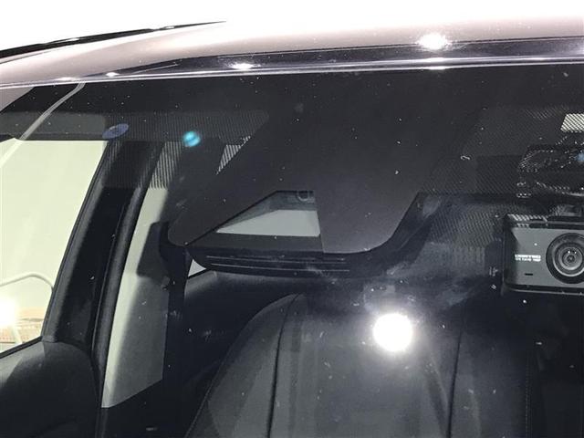 ヤリスクロス Ｇ　地デジＴＶ　リヤカメラ　点検記録簿　スマートエントリー　イモビライザー　オートエアコン　ＬＥＤライト　アルミホイール　キーレス　パワーウィンドウ　クルコン　ＡＢＳ　ドライブレコーダー　メモリーナビ（3枚目）