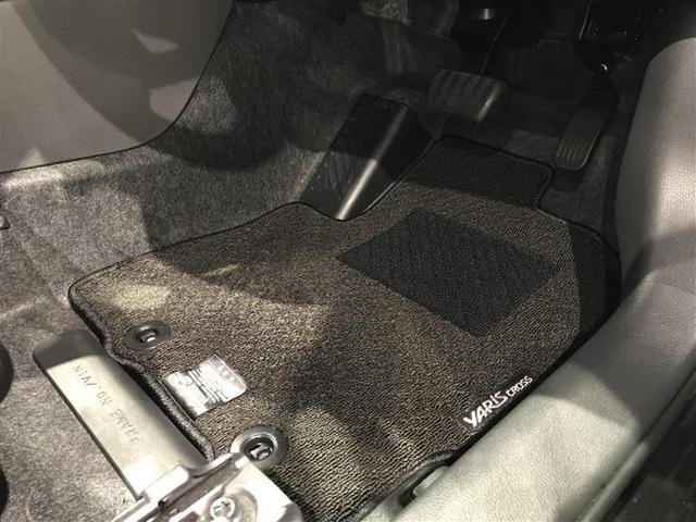 ヤリスクロス Ｇ　地デジＴＶ　リヤカメラ　点検記録簿　スマートエントリー　イモビライザー　オートエアコン　ＬＥＤライト　アルミホイール　キーレス　パワーウィンドウ　クルコン　ＡＢＳ　ドライブレコーダー　メモリーナビ（22枚目）