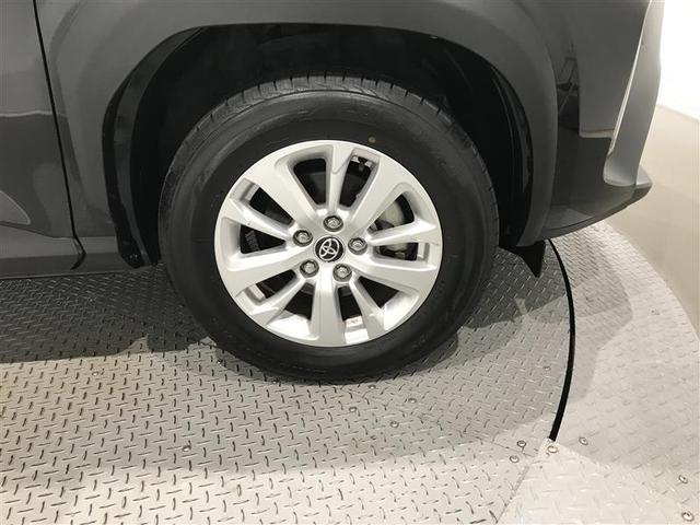 ヤリスクロス Ｇ　地デジＴＶ　リヤカメラ　点検記録簿　スマートエントリー　イモビライザー　オートエアコン　ＬＥＤライト　アルミホイール　キーレス　パワーウィンドウ　クルコン　ＡＢＳ　ドライブレコーダー　メモリーナビ（33枚目）