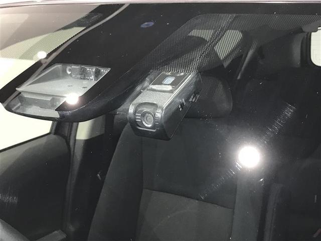 アクア Ｓスタイルブラック　ＡＵＸ端子　記録簿あり　バックモニタ－　地デジフルセグ　ナビＴＶ　イモビライザー　スマートキープッシュスタート　ＥＴＣ付き　Ｗエアバッグ　キーフリ　メモリーナビゲーション　ドラレコ付き　ＡＢＳ　ＰＳ（5枚目）