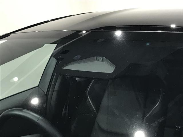 プリウス Ｚ　リアカメラ　パノラマサンルーフ　プリクラッシュ　ＰＷシート　メモリナビ　ＡＣ１００Ｖ電源　ＬＥＤランプ　ナビ・ＴＶ　オートクルーズ　アルミホイール　ＡＣ　運転席エアバッグ　横滑り防止装置　ＥＴＣ付（3枚目）