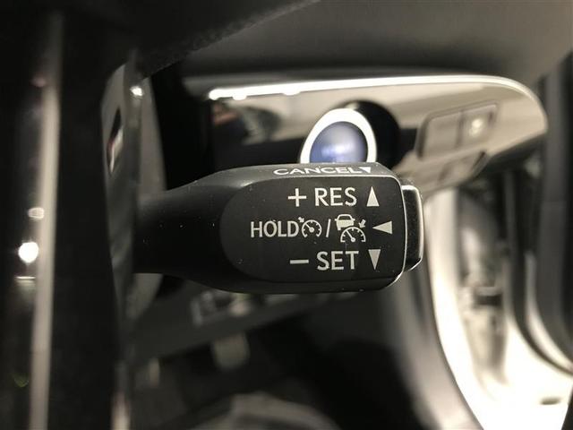 プリウス Ｓ　取説記録簿　ＥＳＣ　スマートキ－　メモリーナビゲーション　ＬＥＤヘッドライト　ＥＴＣ車載器　フルオートエアコン　ナビ　クルーズコントロール　エアバッグ　イモビ　パワーウインドウ　ＰＳ　サイドエアバック（11枚目）