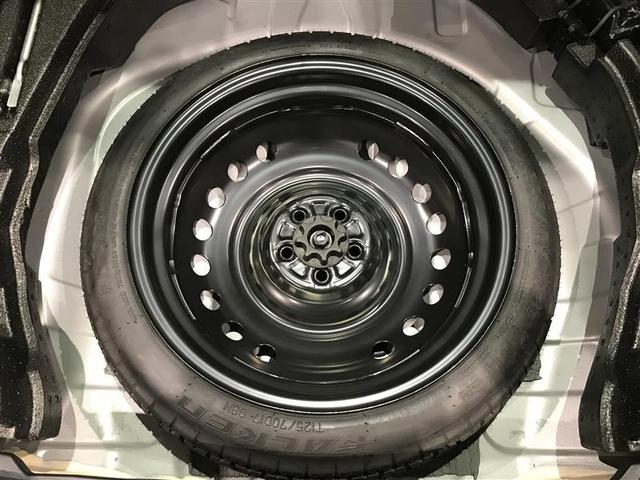 プリウス Ｓ　取説記録簿　ＥＳＣ　スマートキ－　メモリーナビゲーション　ＬＥＤヘッドライト　ＥＴＣ車載器　フルオートエアコン　ナビ　クルーズコントロール　エアバッグ　イモビ　パワーウインドウ　ＰＳ　サイドエアバック（25枚目）