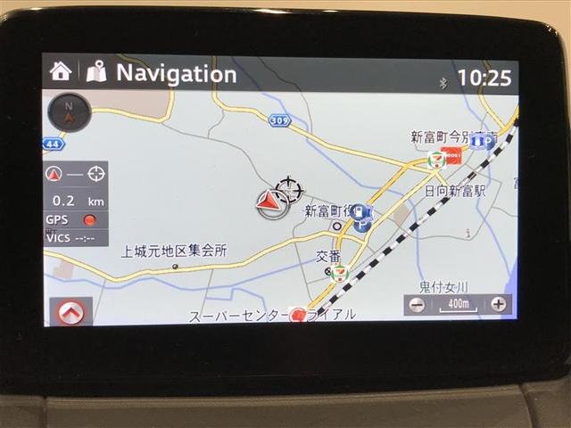 デミオ １５Ｓ　ナビ・ＴＶ　ブレーキサポート　横滑り防止装置　フルオートエアコン　ＬＥＤライト　サイドエアバッグ　キーレス　ＤＶＤ再生　Ａストップ　フルセグＴＶ　エアバッグ　盗難防止装置　ドライブレコーダー　パワステ（9枚目）