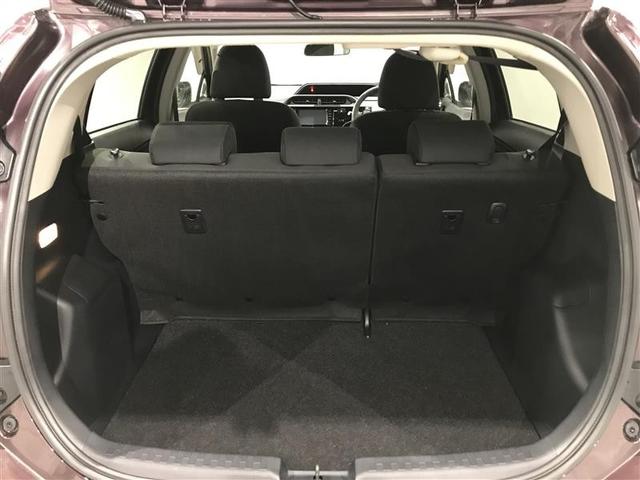 アクア Ｓスタイルブラック　ＡＵＸ端子　記録簿あり　バックモニタ－　ナビＴＶ　イモビライザー　スマートキープッシュスタート　ＥＴＣ付き　Ｗエアバッグ　キーフリ　メモリーナビゲーション　横滑り防止装置付き　１セグ　ＡＢＳ　ＰＳ（28枚目）