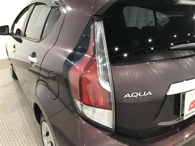 アクア Ｓスタイルブラック　ＡＵＸ端子　記録簿あり　バックモニタ－　ナビＴＶ　イモビライザー　スマートキープッシュスタート　ＥＴＣ付き　Ｗエアバッグ　キーフリ　メモリーナビゲーション　横滑り防止装置付き　１セグ　ＡＢＳ　ＰＳ（32枚目）