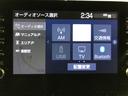 カローラ ハイブリッド　ダブルバイビー　バックモニタ　メディアプレイヤー接続　記録簿有　スマートキ－　プリクラッシュセーフティー　ＬＥＤヘットライト　イモビライザー　フルセグＴＶ　ドライブレコーダー　ＥＴＣ車載器　横滑り防止　ＡＷ　クルコン（5枚目）