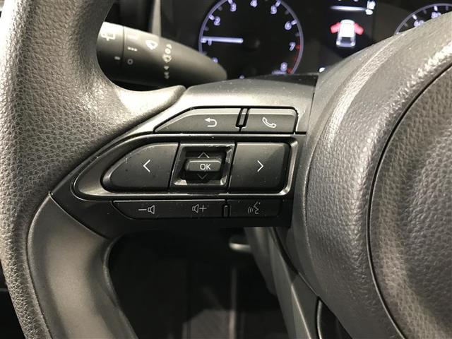 ヤリス X PCS スマートキーシステム ナビ&TV DVD再生可 地デジ 横滑り防止装置付き 記録簿有 ワイヤレスキー バックガイドモニター 盗難防止 サイドエアバック エアコン Wエアバッグ パワーウインドウ(12枚目)