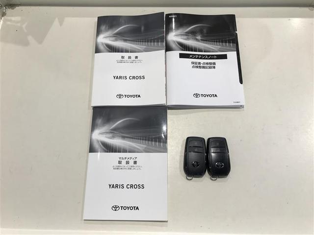ヤリスクロス ハイブリッドＧ　ＴＳＳ　イモビライザー　バックモニタ－　記録簿有　エアコン　インテリキー　パワーウィンド　Ｗエアバック　オートクルーズ　メディアプレイヤー接続　キーフリー　ドライブレコーダー　横滑防止装置　エアバッグ（13枚目）