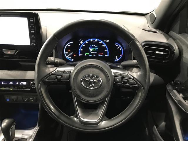 ヤリスクロス ハイブリッドZ ドライブレコーダ インテリジェントキー アルミホイル LEDライト リアカメラ クルーズコントロール 整備記録簿 横滑り防止システム ナビTV メモリーナビゲーション 電動シ-ト パワステ キーフリー(11枚目)