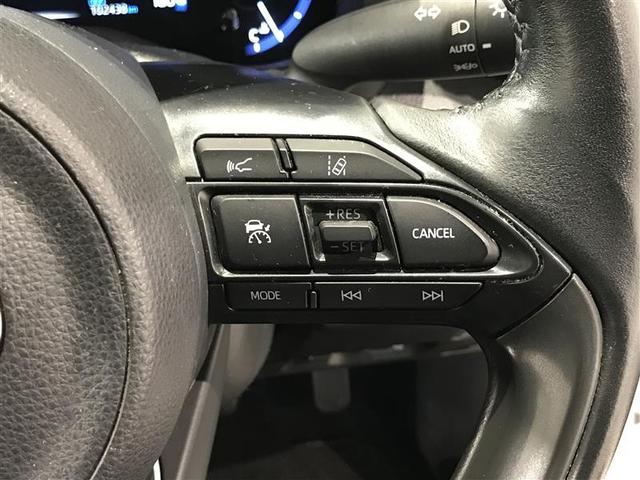 ヤリスクロス ハイブリッドZ ドライブレコーダ インテリジェントキー アルミホイル LEDライト リアカメラ クルーズコントロール 整備記録簿 横滑り防止システム ナビTV メモリーナビゲーション 電動シ-ト パワステ キーフリー(13枚目)