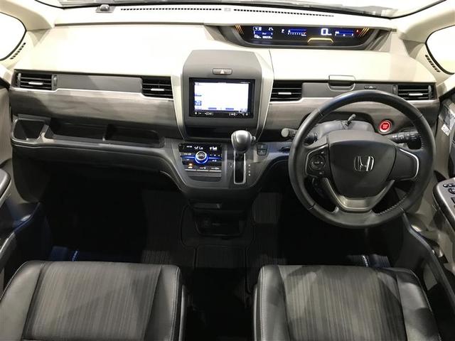 フリード＋ Ｇ　ＡＷ　ウォークスルー　メモリーナビ　盗難防止装置　アイドリングストップ　ＬＥＤヘッド　Ｒカメ　ＥＳＣ　エアバック　ＥＴＣ車載器　パワーウインドウ　スマートキー　ＡＢＳ　フルオートエアコン　Ｗエアバッグ（2枚目）